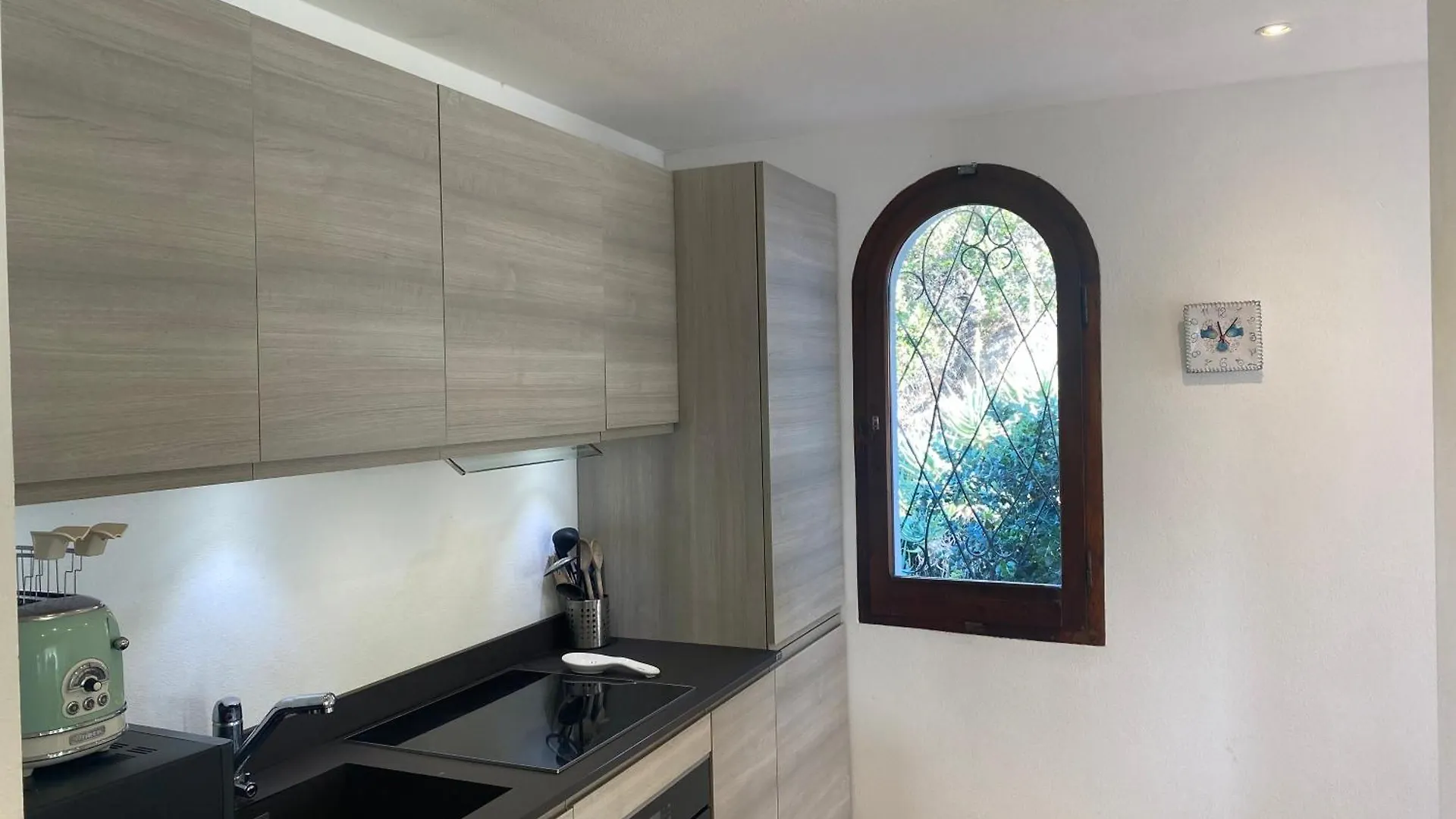 Villa With Private Pool And Sea Panorama Domus De Maria